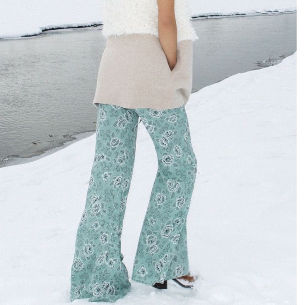 NWOT For Love and Lemons Drawstring Pants